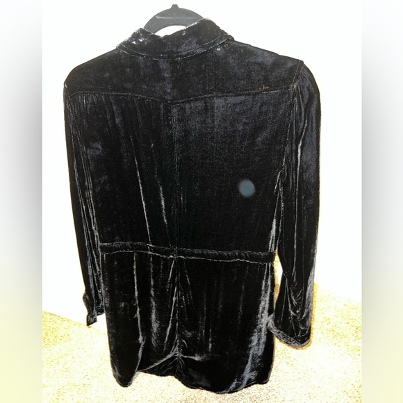 Coldwater Creek Top - Picture 3 of 12